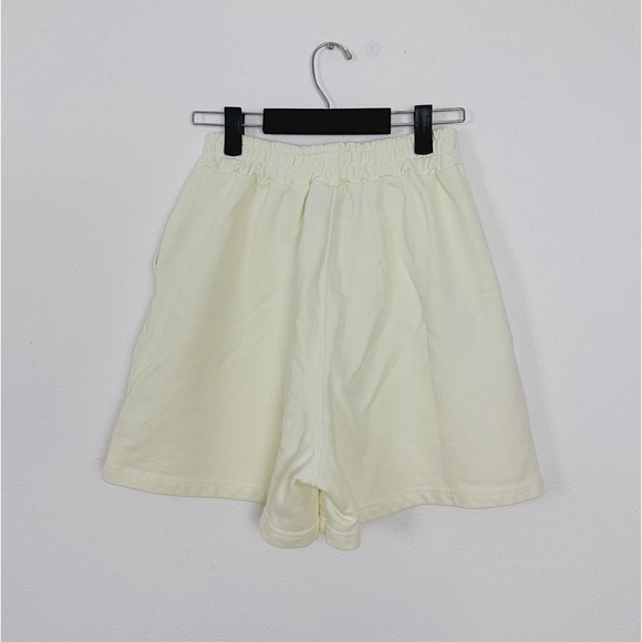 NEW SixThreeSeven The Sweat Shorts in Butter Size M - Picture 4 of 5